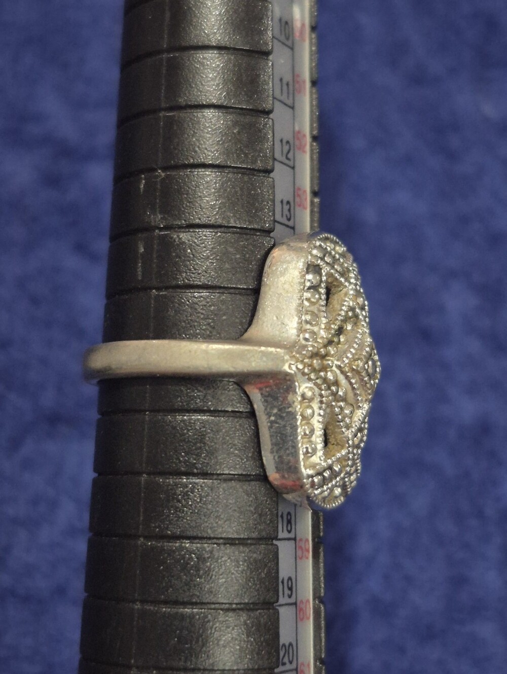 Costume Jewelry RING silver In Color - Picture 5 of 8